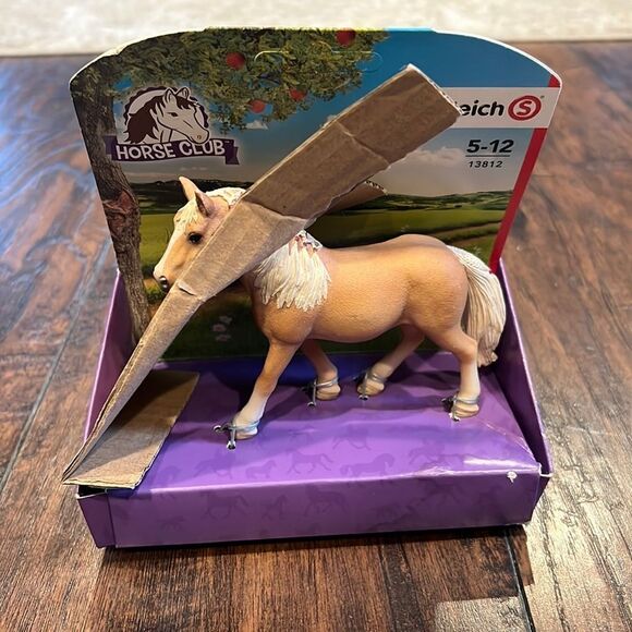 SCHLEICH NEW / Haflinger Mare HORSE W/ Braids 13812 new never played with - Picture 1 of 7